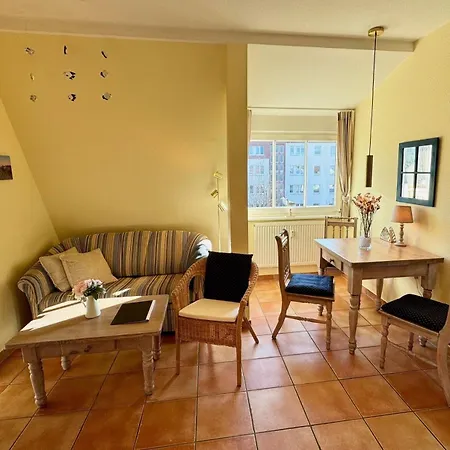 Haus Kuehlung - 38-17 Lägenhet