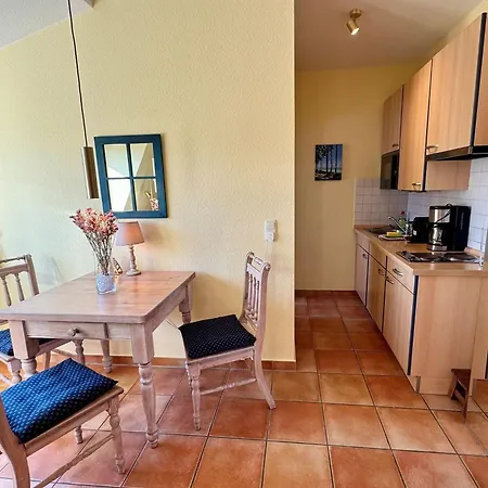 Haus Kuehlung - 38-17 *